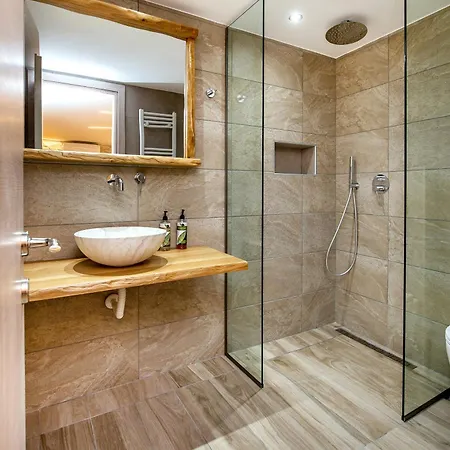 Apartment Theros Easy Living
